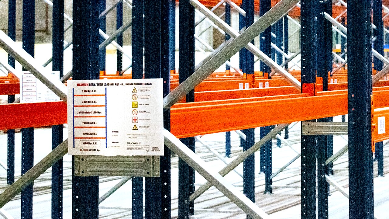 Warehouse Pallet Racking Load Signage